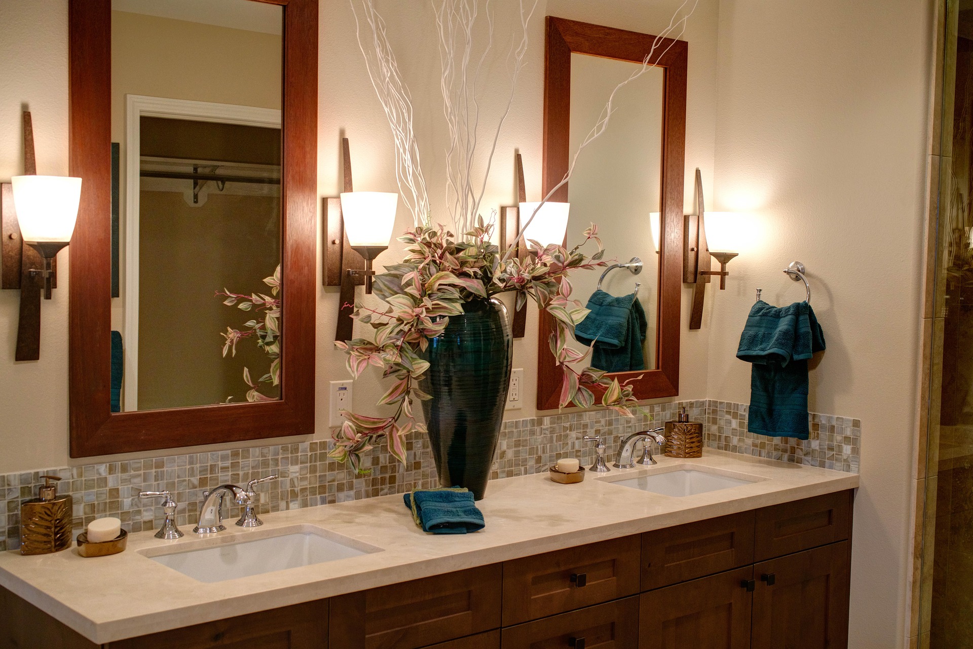 Best Bathroom Tiles Guide
